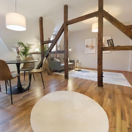 Milpau Recklinghausen1 - Modernes Und Zentrales Premium-Apartment Mit Queensize-Bett, Netflix, Nespresso, Smart-Tv Und Privatparkplatz Luaran gambar