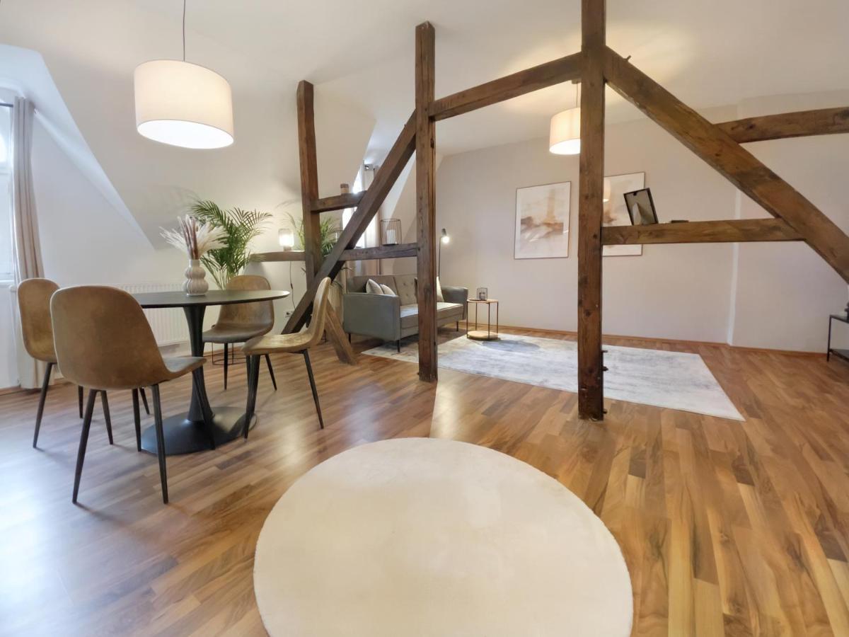 Milpau Recklinghausen1 - Modernes Und Zentrales Premium-Apartment Mit Queensize-Bett, Netflix, Nespresso, Smart-Tv Und Privatparkplatz Luaran gambar